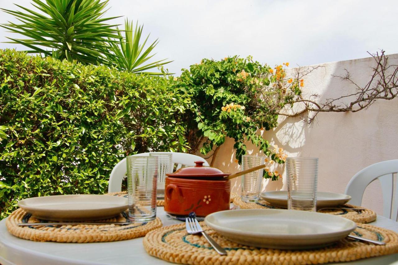 אלבופיירה Lovelystay - Alto Dos Calicos 2Br House With Garden מראה חיצוני תמונה